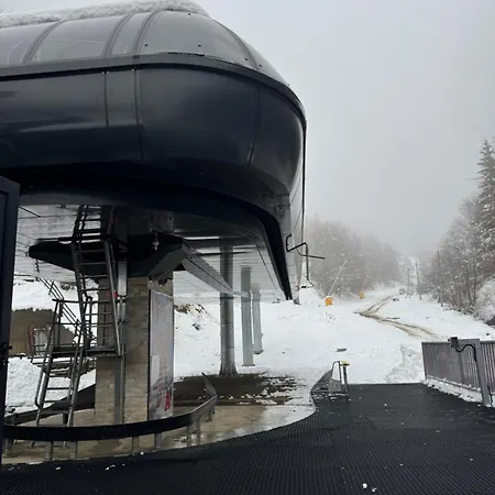 Aurora Gondola Kopaonik, 50m Od Gondole