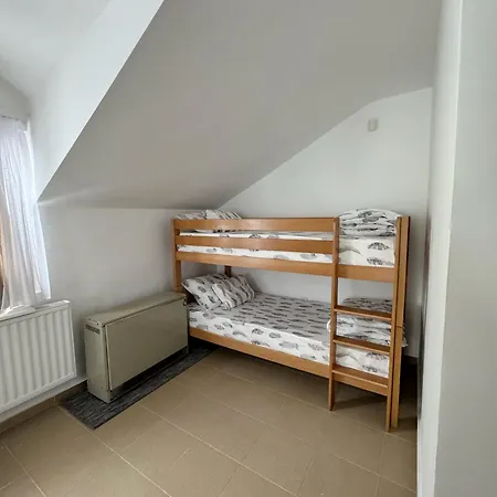 Apartment Aurora Kopaonik, 50m Od Gondole Brzece