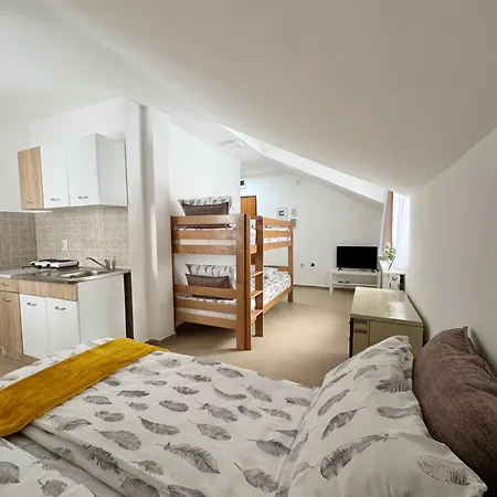 Aurora Gondola Kopaonik, 50m Od Gondole *