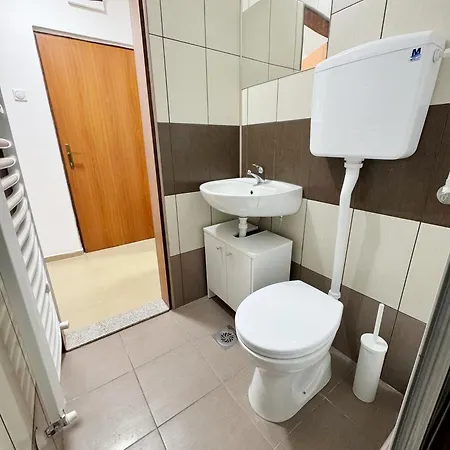 Aurora Gondola Kopaonik, 50m Od Gondole