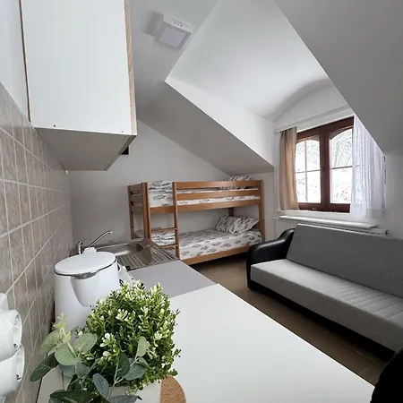 Apartman Aurora , 50m Od Gondole Brzeće